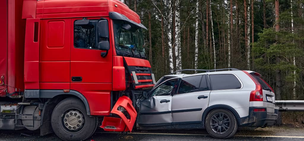 Restricting Non-Domiciled CDLs: a Truck Accident Lawyer’s Perspective